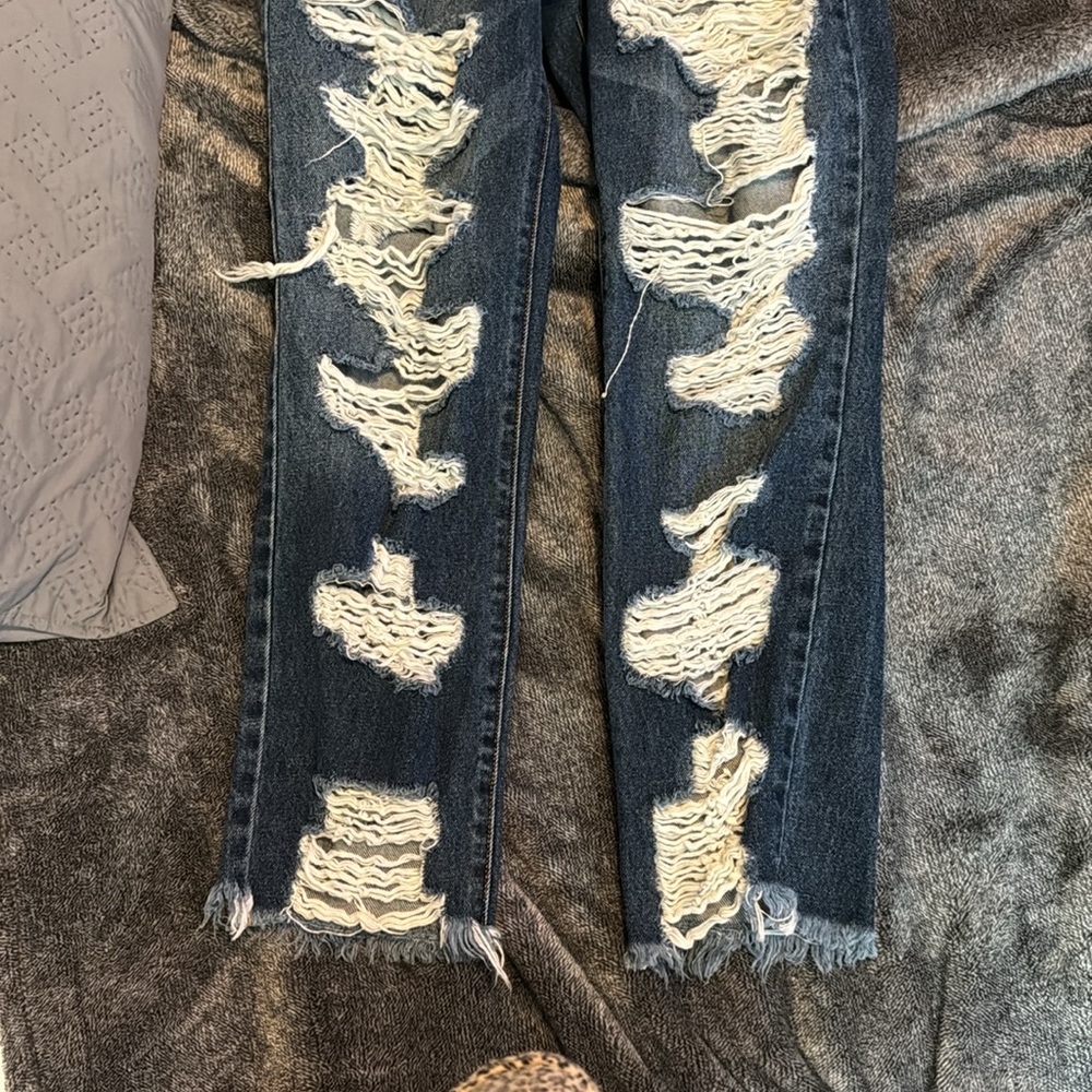 Jeans - Picture 2 of 4
